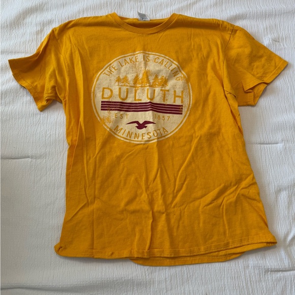 Duluth Yellow Graphic T-Shirt - Picture 1 of 1